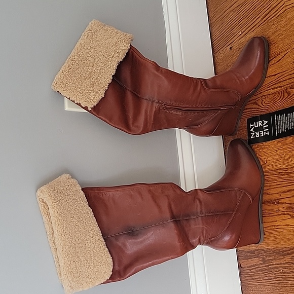 Women's Leather Upper boots - Picture 4 of 8